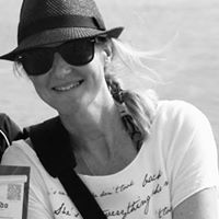 Cornelia Wagner Photo 25