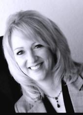 Trish Cook Photo 17