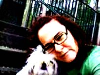 Lisa Betts Photo 35