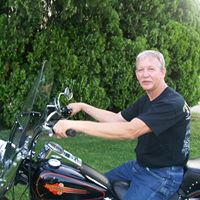 Dennis Lyon Photo 6