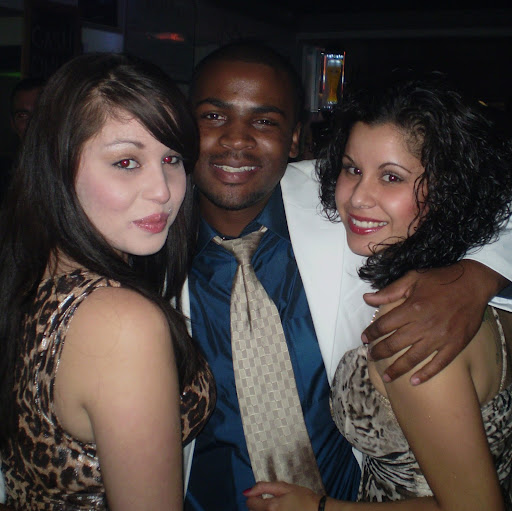 Deangelo Singleton Photo 3