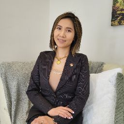 Karen Nguyen Photo 15