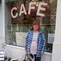 Edith Howell Photo 6