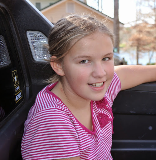 Elizabeth Isaacson Photo 17