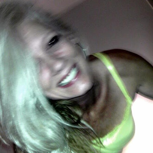 Kathy Robinson Photo 27