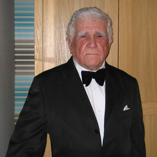 Ken Edwards Photo 16