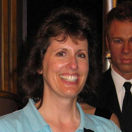 Karen Holt Photo 35