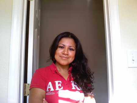 Evelyn Sanchez Photo 2
