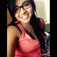 Erika Amaro Photo 19