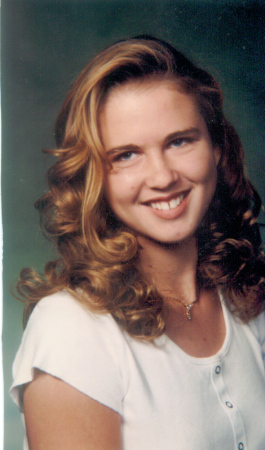 Nicole Barker Photo 11