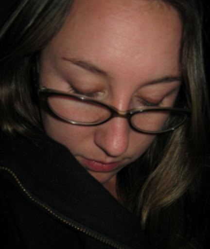 Angela Devries Photo 27