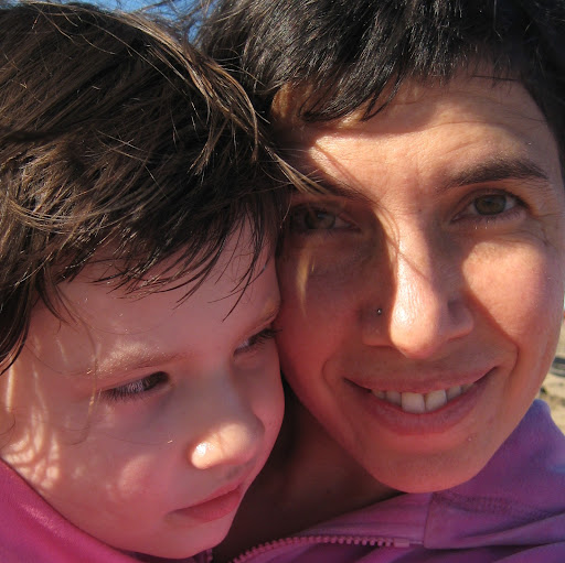 Paula Levy Photo 22