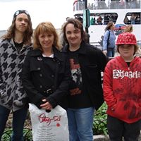 Kimberly Wolfe Photo 47