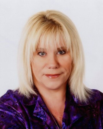 Leslie Garrison Photo 11