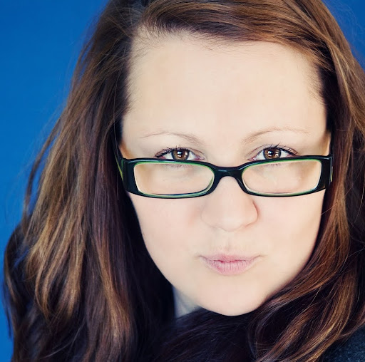 Jennifer Jacques Photo 31