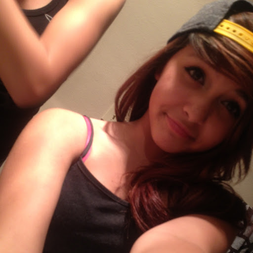Angelina Sanchez Photo 9