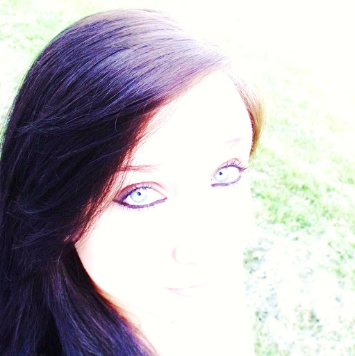 Alison Dempsey Photo 7