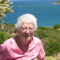 Betty Wolfe Photo 39