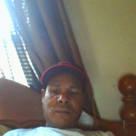 Andre Singleton Photo 37