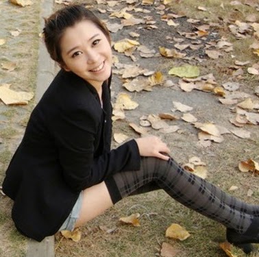 Sue Li Photo 13