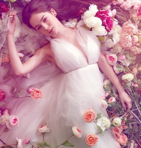 Lisa Cao Photo 9