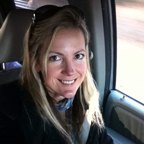 April Tucker Photo 32