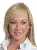 Elizabeth Collins Photo 9