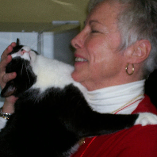 Margaret Page Photo 32