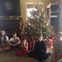 Shannon Goebel Photo 11