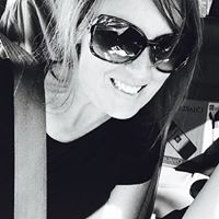 Jennifer Ludlow Photo 6