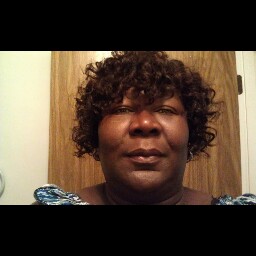 Sandra Wyatt Photo 34