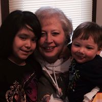 Linda Saylor Photo 3