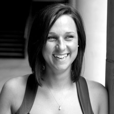 Michelle Crow Photo 16
