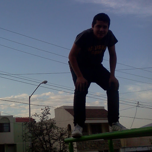 Misael Contreras Photo 20