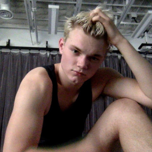 Henry Carr Photo 11