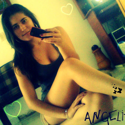 Angelica Ayala Photo 30