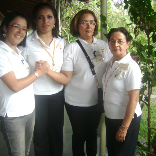 Ingrid Rivera Photo 10