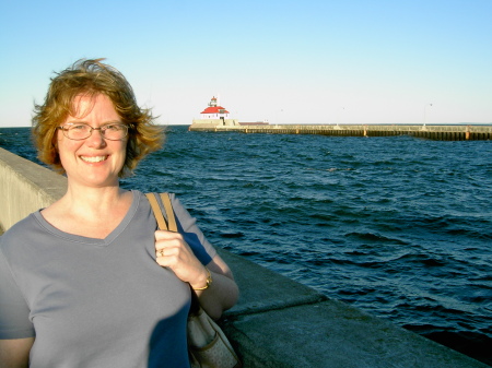 Lisa Pierce Photo 28