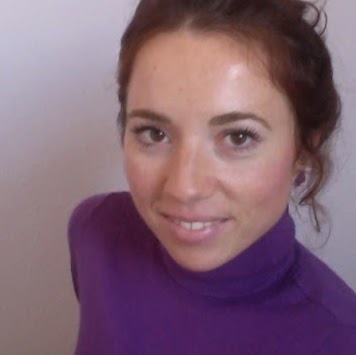 Nina Cook Photo 3