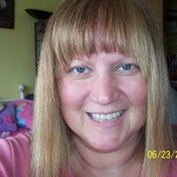 Janet Gardner Photo 35
