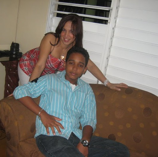 Bryan Rodriguez Photo 34