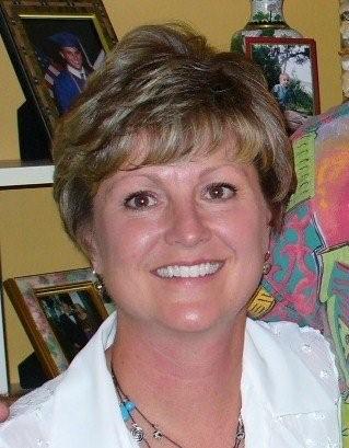 Carol Thomas Photo 14