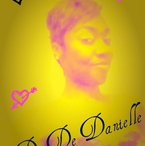 Dominique Garrett Photo 36