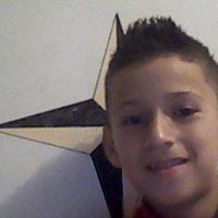 Andres Fuentes Photo 14