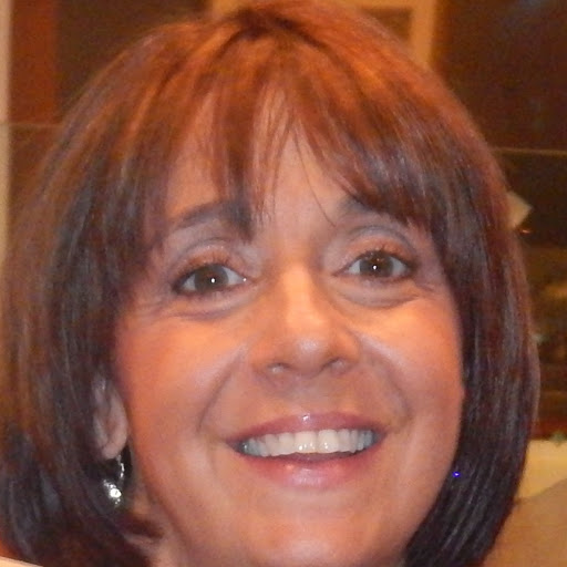 Lori King Photo 31