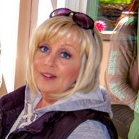 Kellie Pauley Photo 6