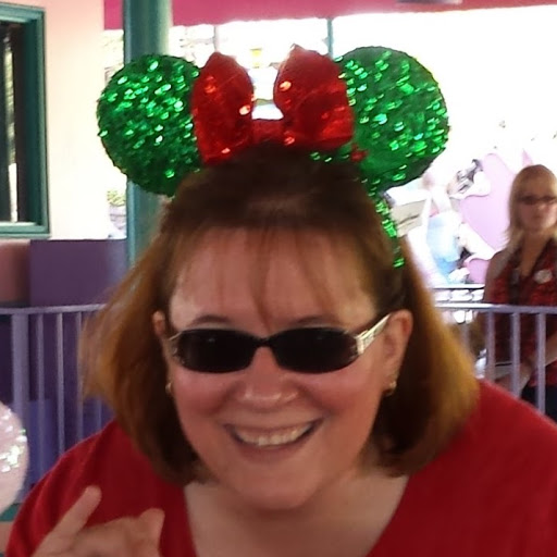 Stacie Anderson Photo 16