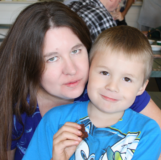 Michelle Gauthier Photo 31