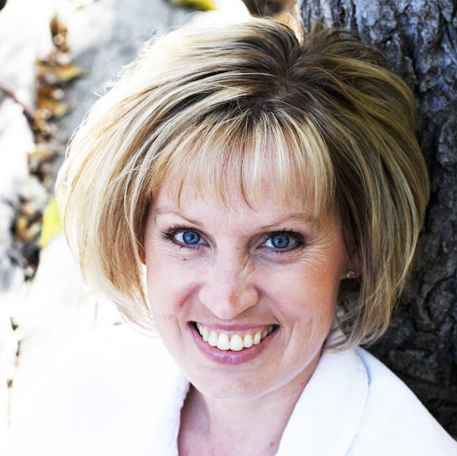 Rebecca Jensen Photo 29