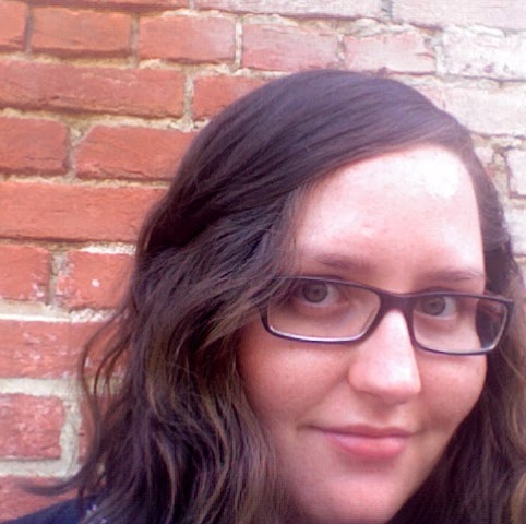 Jennifer Cox Photo 17